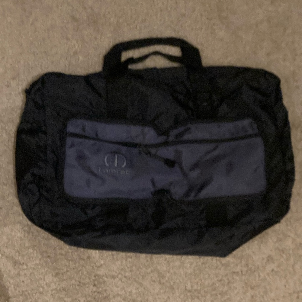 Tamrac Lightweight Duffel Tote Bag Black with Strap NWOT